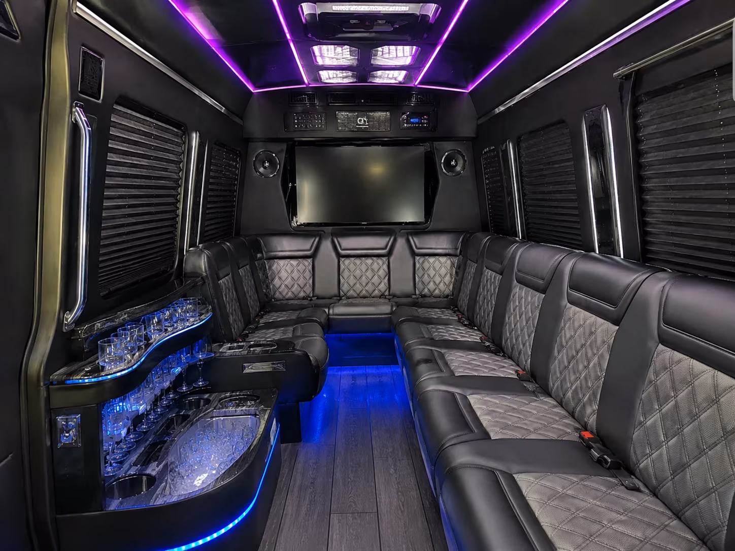 forget the long drive to fedexfield and m t bank stadium charter a bus from hampton
